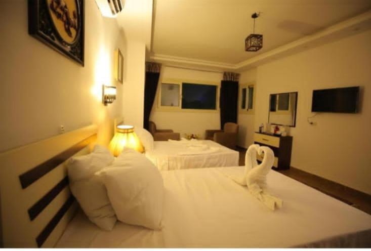 Pyramid View Gh Hotel Kafret el-Gabal Екстериор снимка