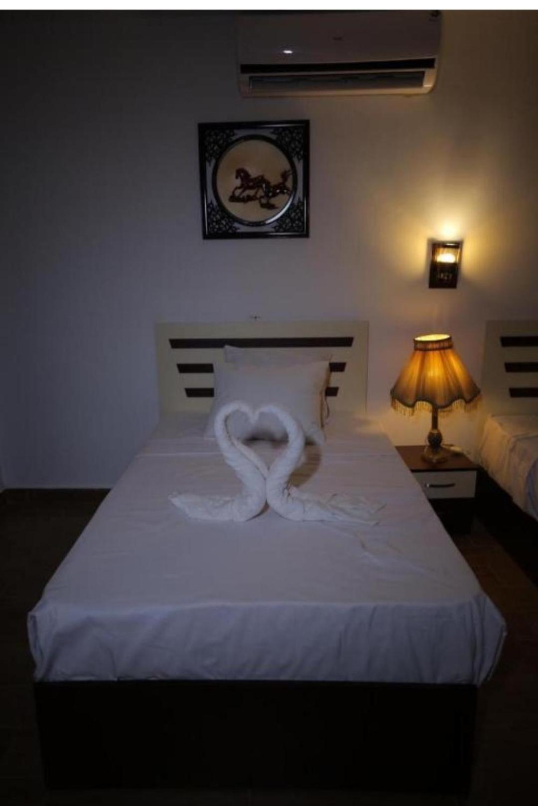 Pyramid View Gh Hotel Kafret el-Gabal Екстериор снимка